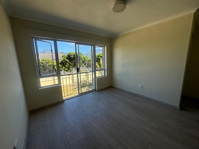 To Let 2 Bedroom Property for Rent in Sunnydale Western Cape